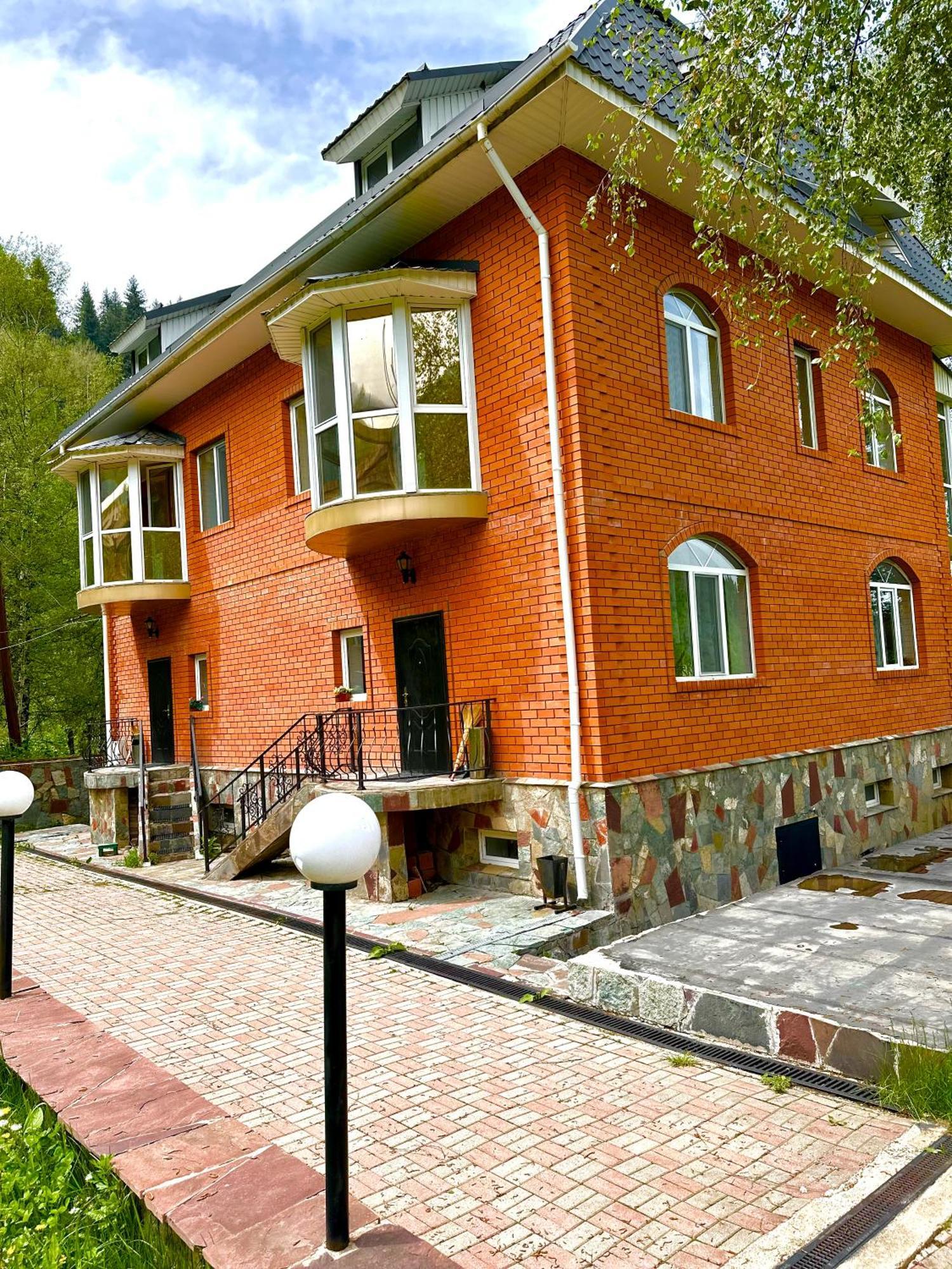 Hotel Горная Сказка Besqaynar Exteriér fotografie